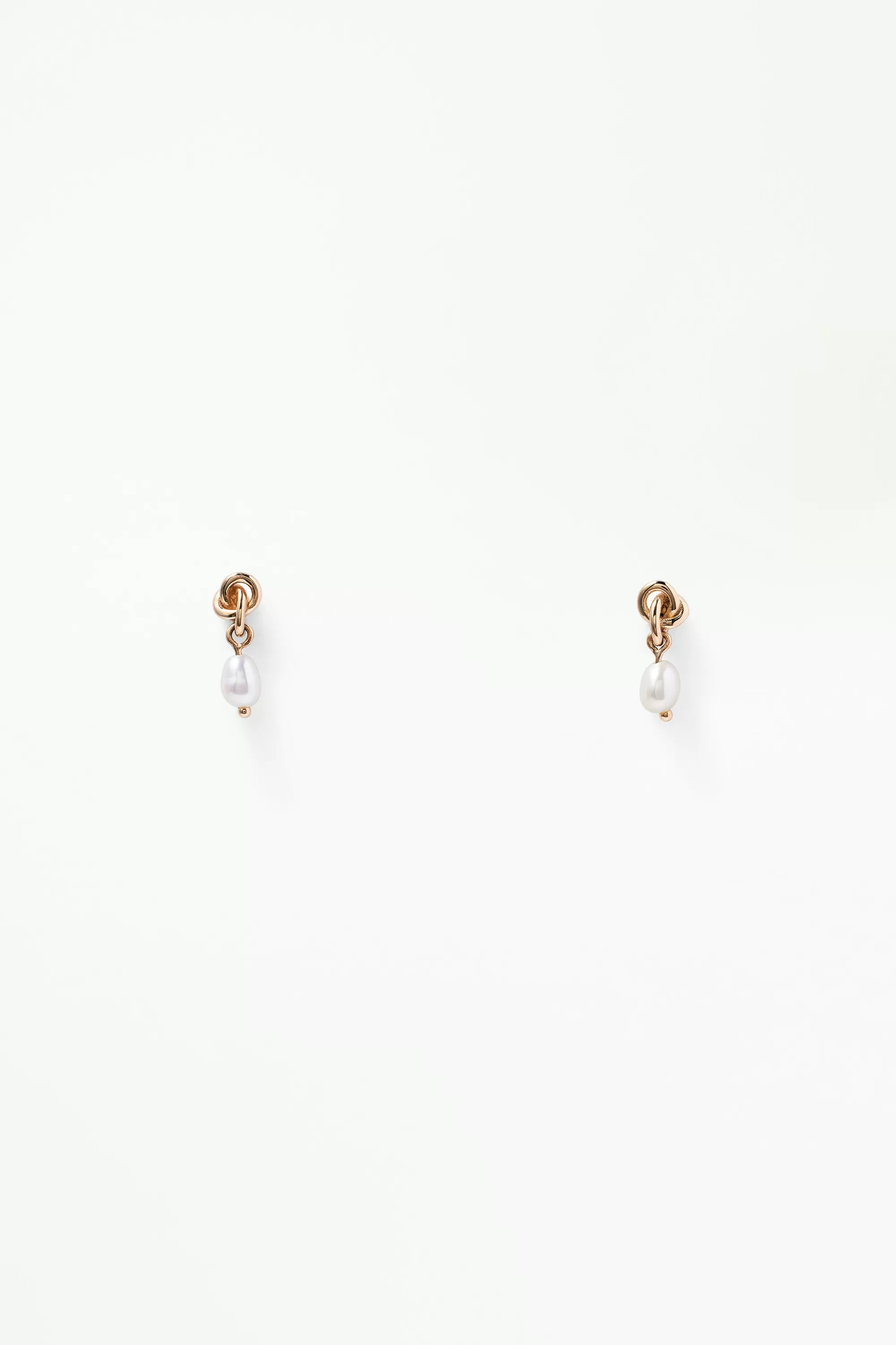 Cheap Little Ode Pearl Earring - Single Earrings