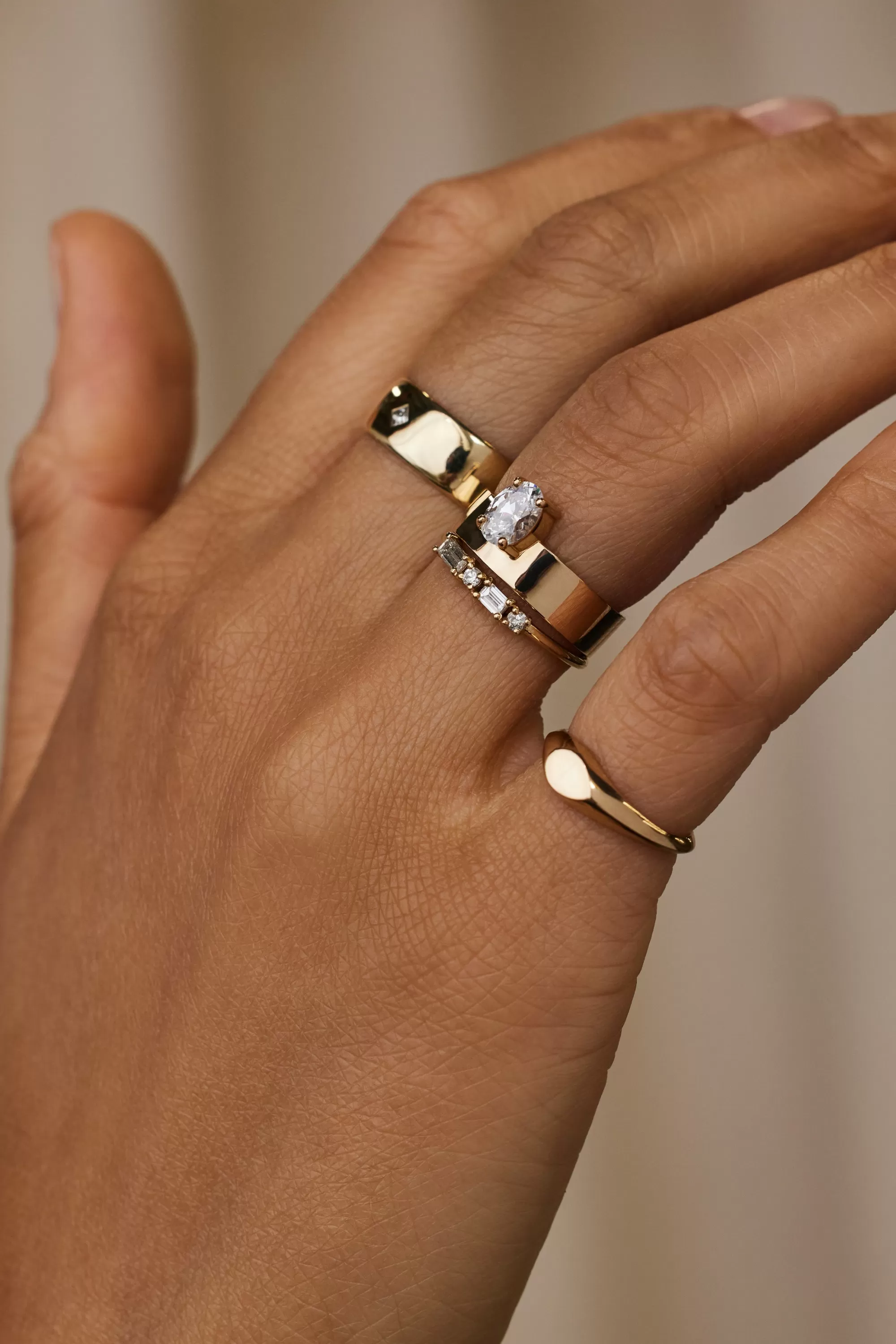 Cheap Medium Oval Monolith Ring Rings