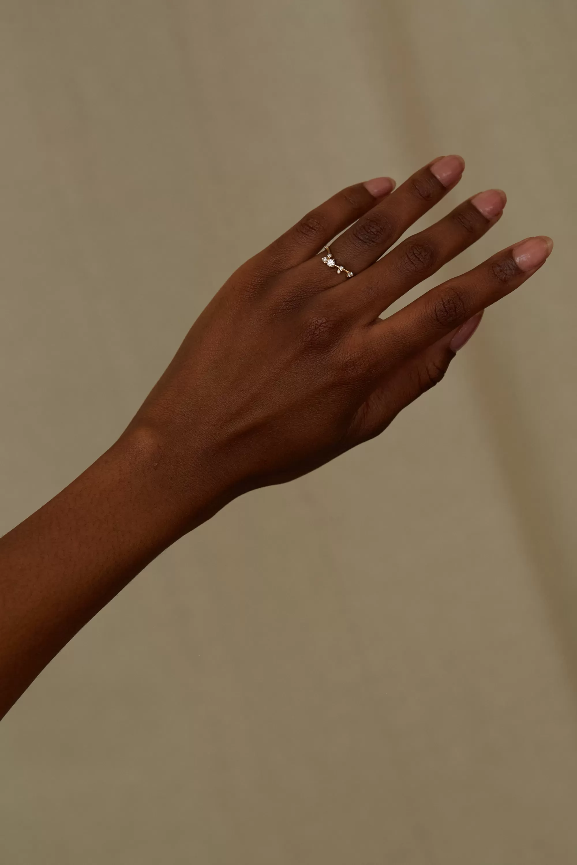 Flash Sale Organic Triangle Brilliant Cut Diamond Ring Rings