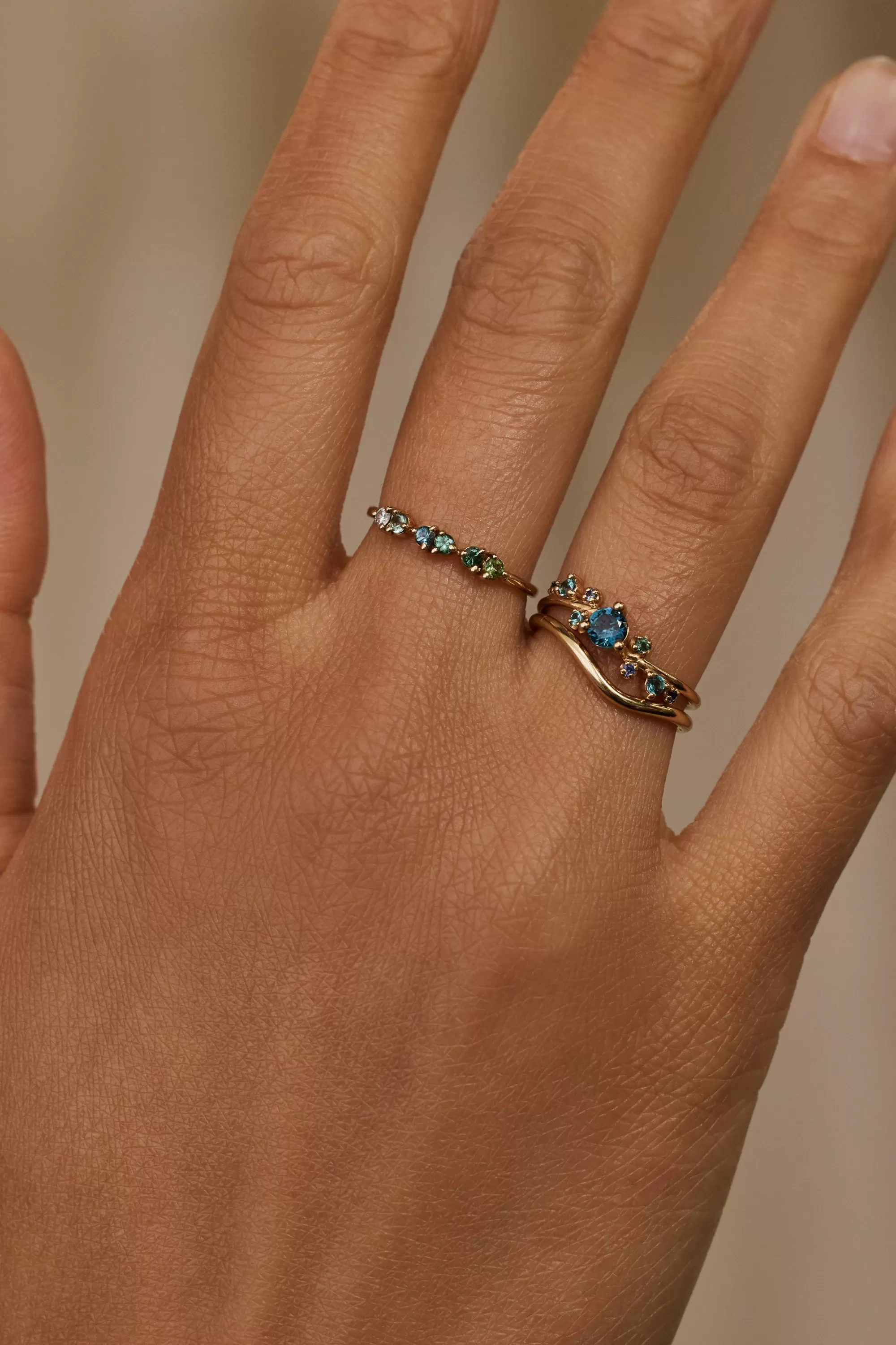 Cheap Sapphire Gradient Crossover Ring Rings