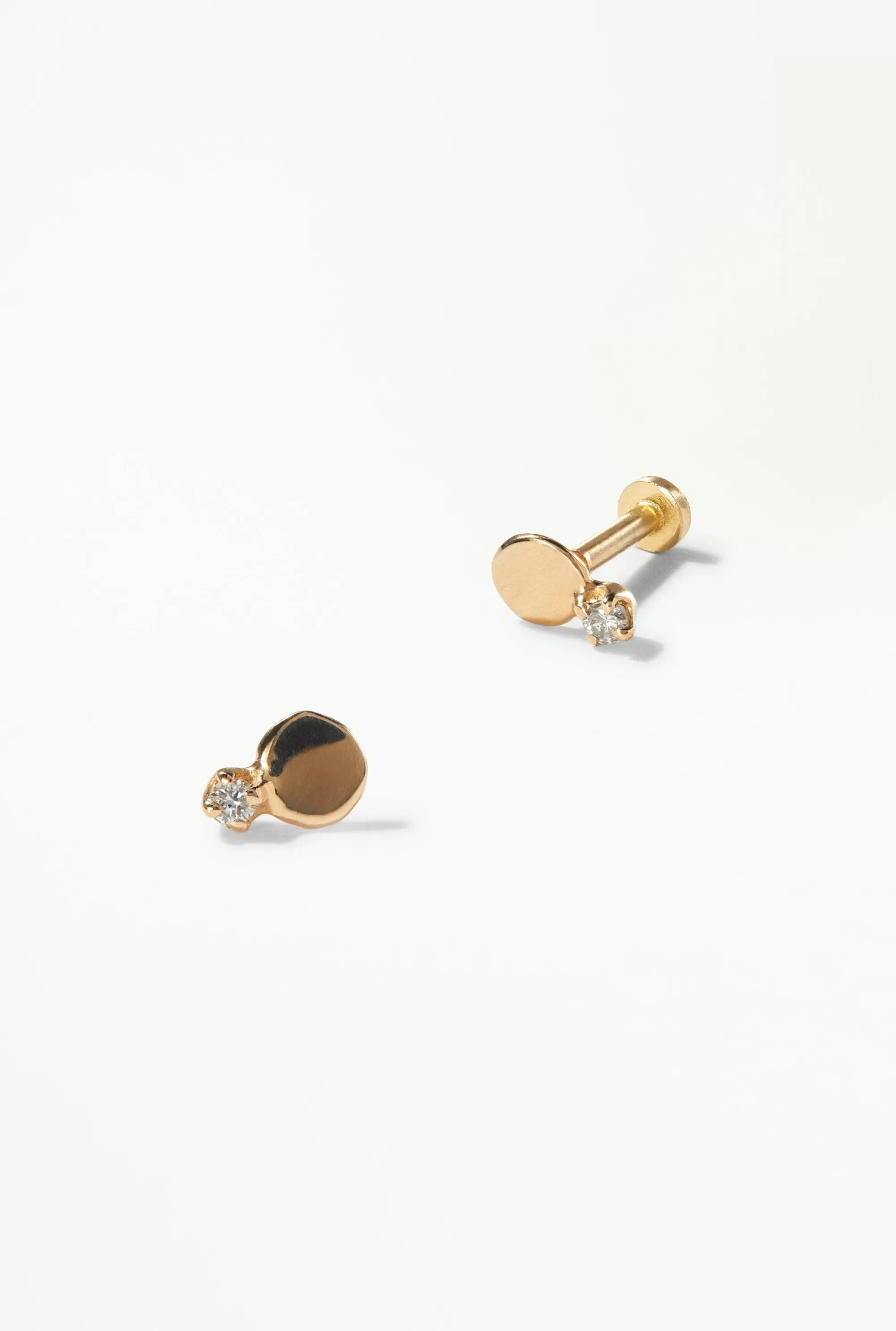 Online Small Disc Stud With Diamond - Flat Back - Single Piercing