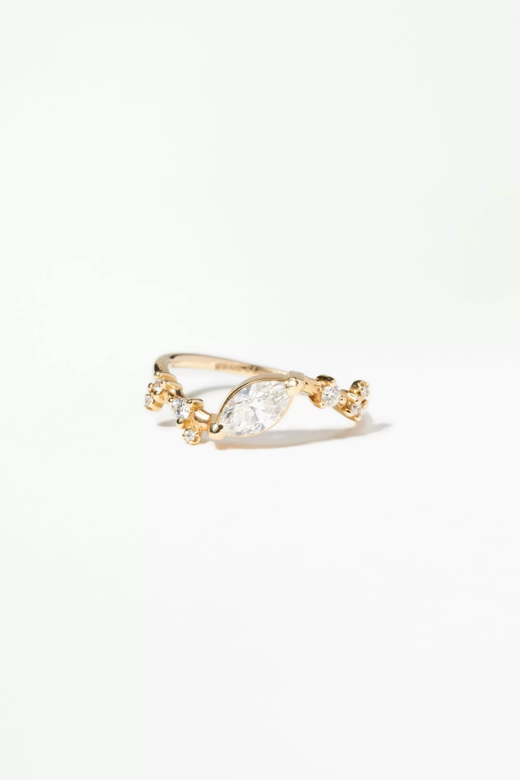 Discount Small Marquise Crossover Ring Rings