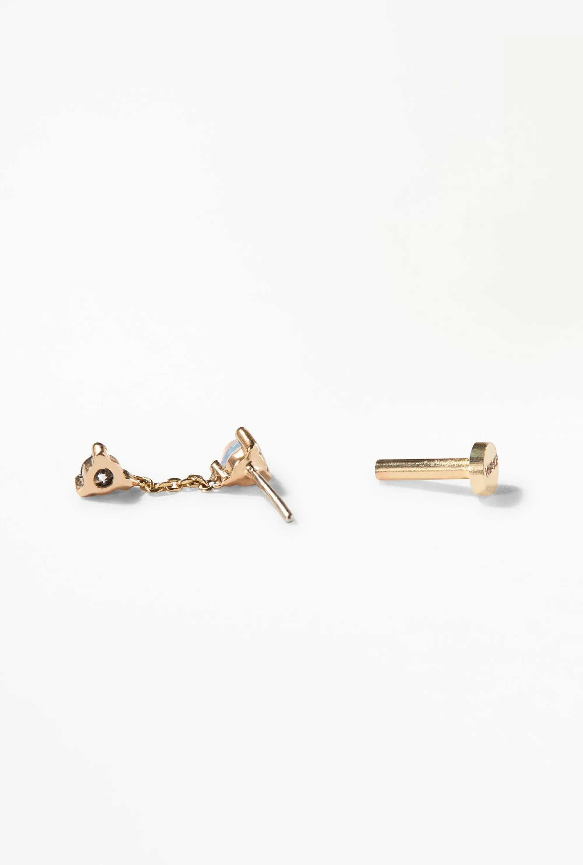 Online Small Two-Step Chain Earring - Flat Back - Single Piercing